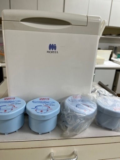 アルジネート練和機　モリタ製品　使用頻度少ない