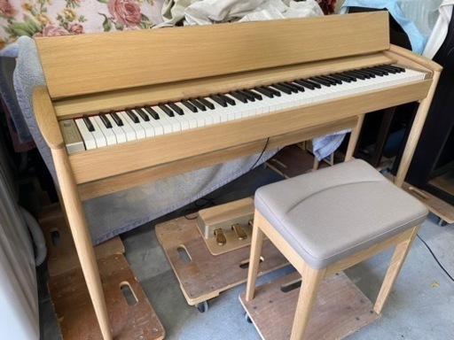 お薦め品‼️ローランド & カリモク電子ピアノKF-10 2019年② roland karimoku