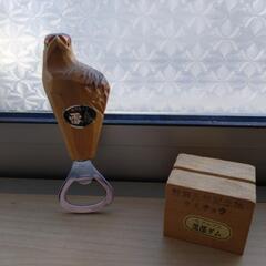 雷鳥の栓抜きの画像