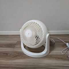 【美品】アイリスオーヤマ サーキュレーター 14畳 PCF-MKM18N ホワイトの画像