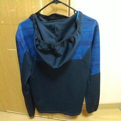 ●TIGORA　パーカー●の画像
