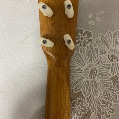 famous. ukuleleFU-200ウクレレの画像