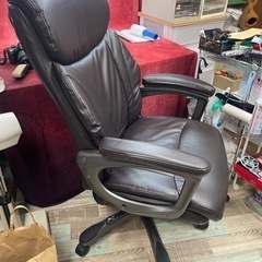 革製 事務イス キャスター 中古品 無料で差し上げます