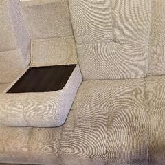 ニトリソファベットグレー　下収納できます。の画像