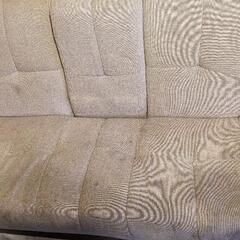 ニトリソファベットグレー　下収納できます。の画像