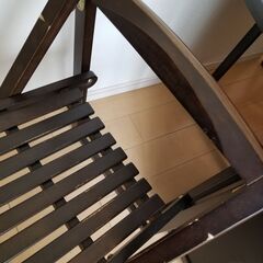 9月末まで　バタフライテーブルの画像