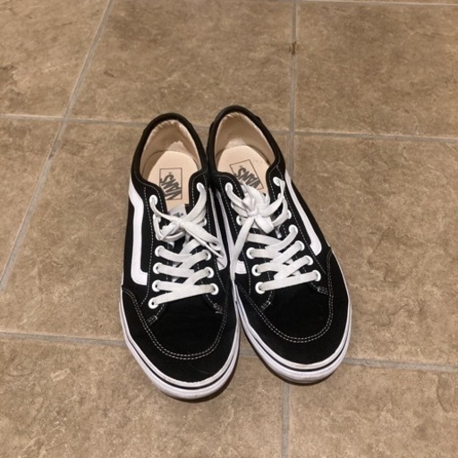 VANS 黒色　大人気スニーカー　メンズ　30センチ