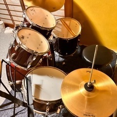 Pearlドラムセットの画像