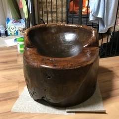 臼で作った椅子