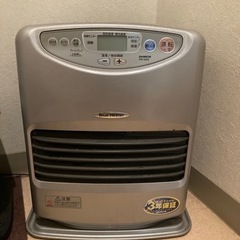 【引き取り決まりました】灯油ストーブ
