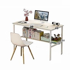 パソコンデスクの画像