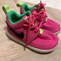 NIKE ベビー　スニーカー　シューズ　女の子