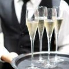 結婚式場でのサービススタッフ　　※スポット