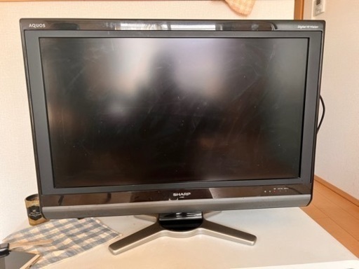 SHARP製32V型ハイビジョン液晶テレビ AQUOS LC-32DE5
