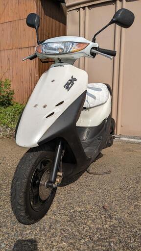 ホンダ　ライブディオZX　AF35 タイヤ新品 仕様　原付の50cc