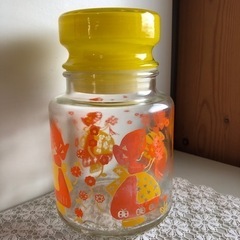 レトロ柄キャニスターの画像