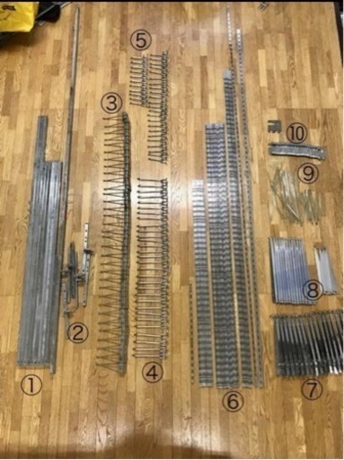 収納棚DIYにいかがでしょうか！文具店什器