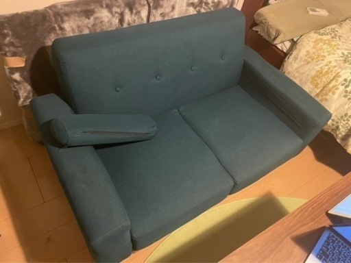 ※急募9/29まで【美品】2人掛けソファ(クッション付き)