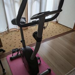 フィットネスバイク・自転車の画像