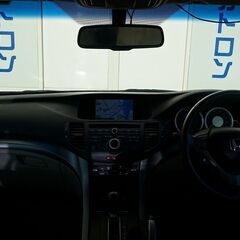 【車内空間をこだわり乗り心地が良い車！！】　視界が良いので運転が...