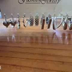 シルバーピアス4種類 値下げ中の画像