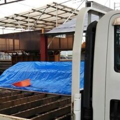 年間休日120日以上/残業なし/未経験可/車好きな方大歓迎！（トラック荷台補修スタッフ）の画像