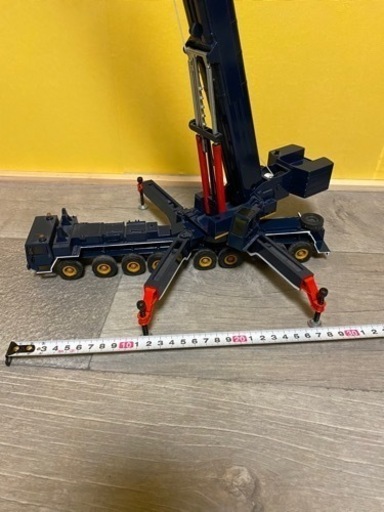 重機　クレーン車　1/32模型