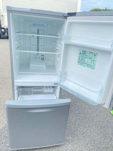 北九州市内配送無料　保証付き　パナソニック Panasonic NR-B147W-S [冷蔵庫(138L 右開き) 2ドア シルバー]