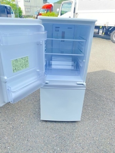 北九州市内配送無料　保証付き　シャープ ２ドア冷凍冷蔵庫 SJ-14E3-KW