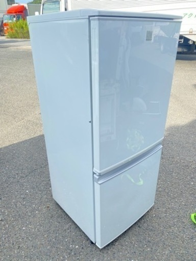 北九州市内配送無料　保証付き　シャープ ２ドア冷凍冷蔵庫 SJ-14E3-KW