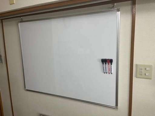ホワイトボード　壁掛けタイプ