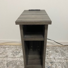 サイドテーブル　コンセント付き