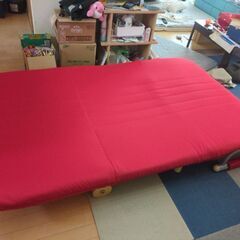 ソファベッド（お話し中）の画像