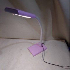 LEDデスクランプ　机　ライト　新生活　ピンク　