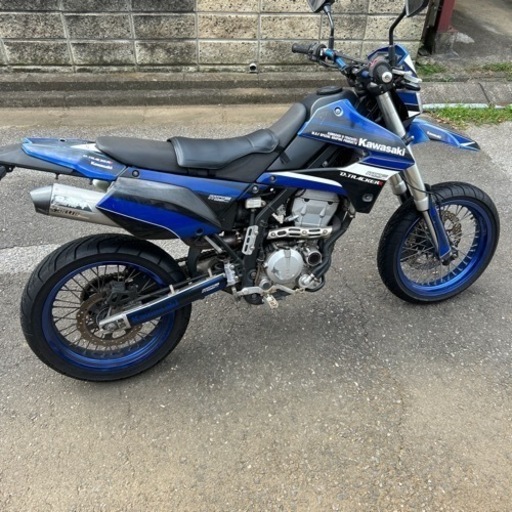 DトラッカーX250