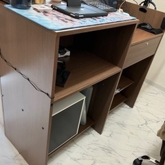 店舗カウンター等の棚　あげます