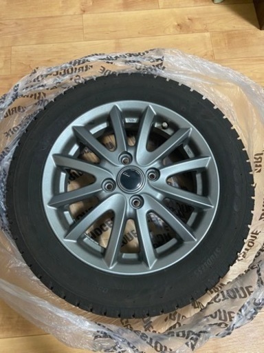 スタッドレスタイヤ14インチ 4本セット