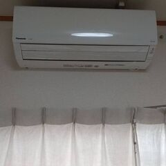 エアコン（室内機・室外機）お譲りいたします。※取り外しできる方限定