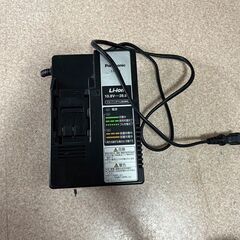 【早い者勝ち】パナソニック　バッテリー充電器④