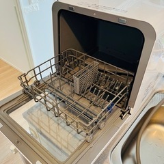 【中古品】2022年製　シロカ　食洗機　SS-M151の画像