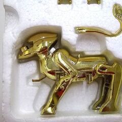 当時物 現状品 バンダイ 聖闘士星矢 聖闘士聖衣大系 黄金聖衣 獅子座の聖衣 レオクロス 厚別店の画像