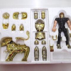 当時物 現状品 バンダイ 聖闘士星矢 聖闘士聖衣大系 黄金聖衣 獅子座の聖衣 レオクロス 厚別店の画像
