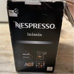 ネスプレッソ NESPRESSO コーヒーメーカーC40 ブラック 0.6Lの画像