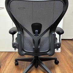 正規品ハーマンミラー　アーロンチェア  デスクチェア　オフィスチェアの画像