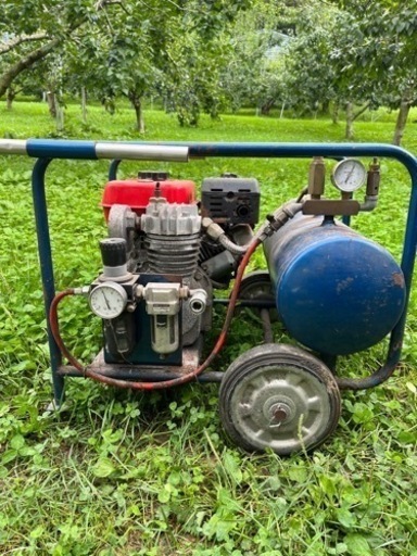 エンジンコンプレッサー