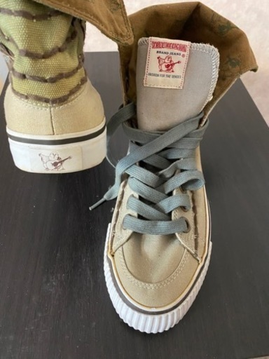 TRUE RELIGION トゥルーレリジョン ハイカット スニーカー
