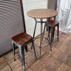 ハイテーブル、チェア　セット