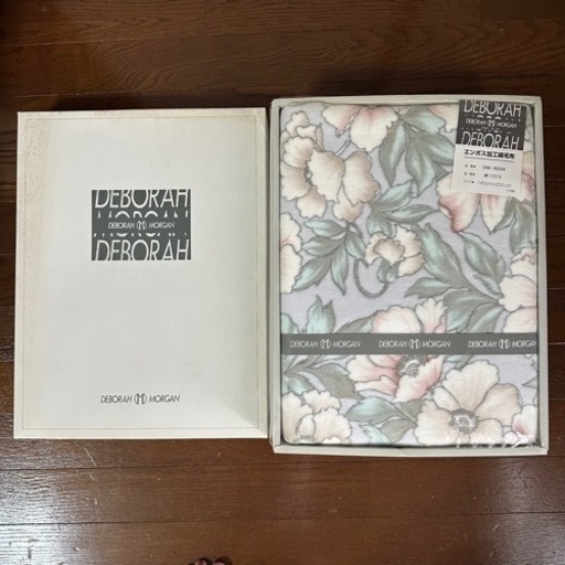 DEBORAH MORGAN 綿毛布　花柄　エンボス加工綿毛布　花柄　新品 未使用　ブルーグレー系