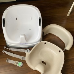 ingenuity　ベビーチェアの画像