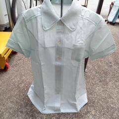 レディースシャツ　新品